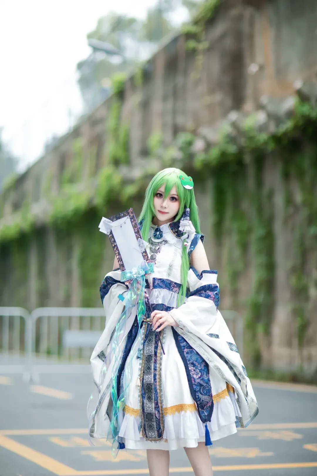 二次元摄影, 东方project, 东风谷早苗cos, 白丝穿搭, 外景cosplay - 第4张