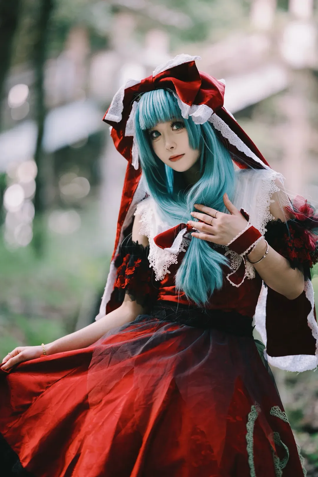 cosplay, 东方Project, 键山雏cos, 红裙造型, 户外溪流摄影 - 第1张