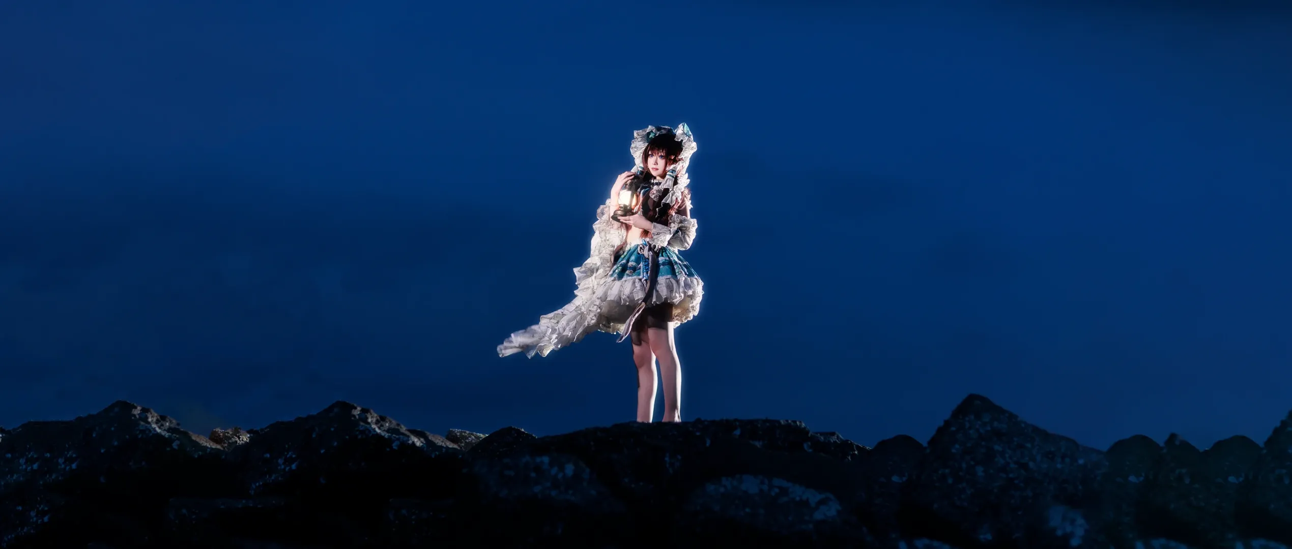 博丽灵梦cos, 东方project, 海边摄影, cosplay写真, 夜景外拍 - 第3张