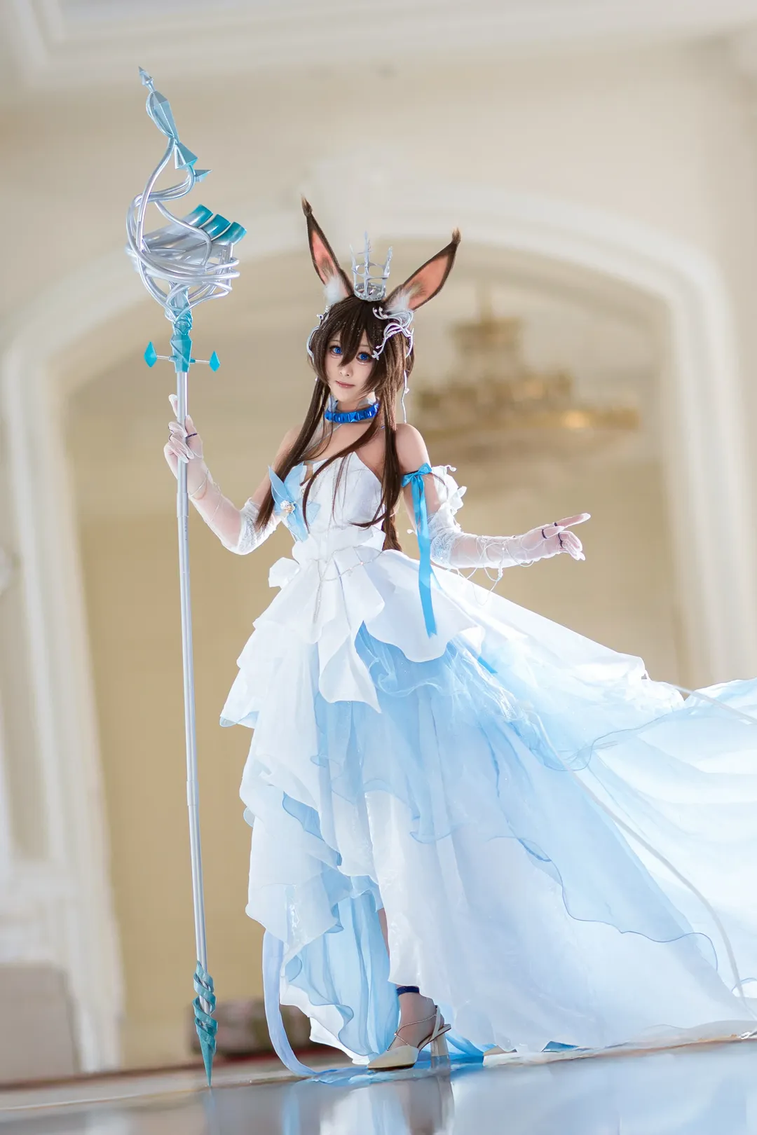 明日方舟, 阿米娅cos, cosplay摄影, 兽耳少女, 蓝色礼裙 - 第1张