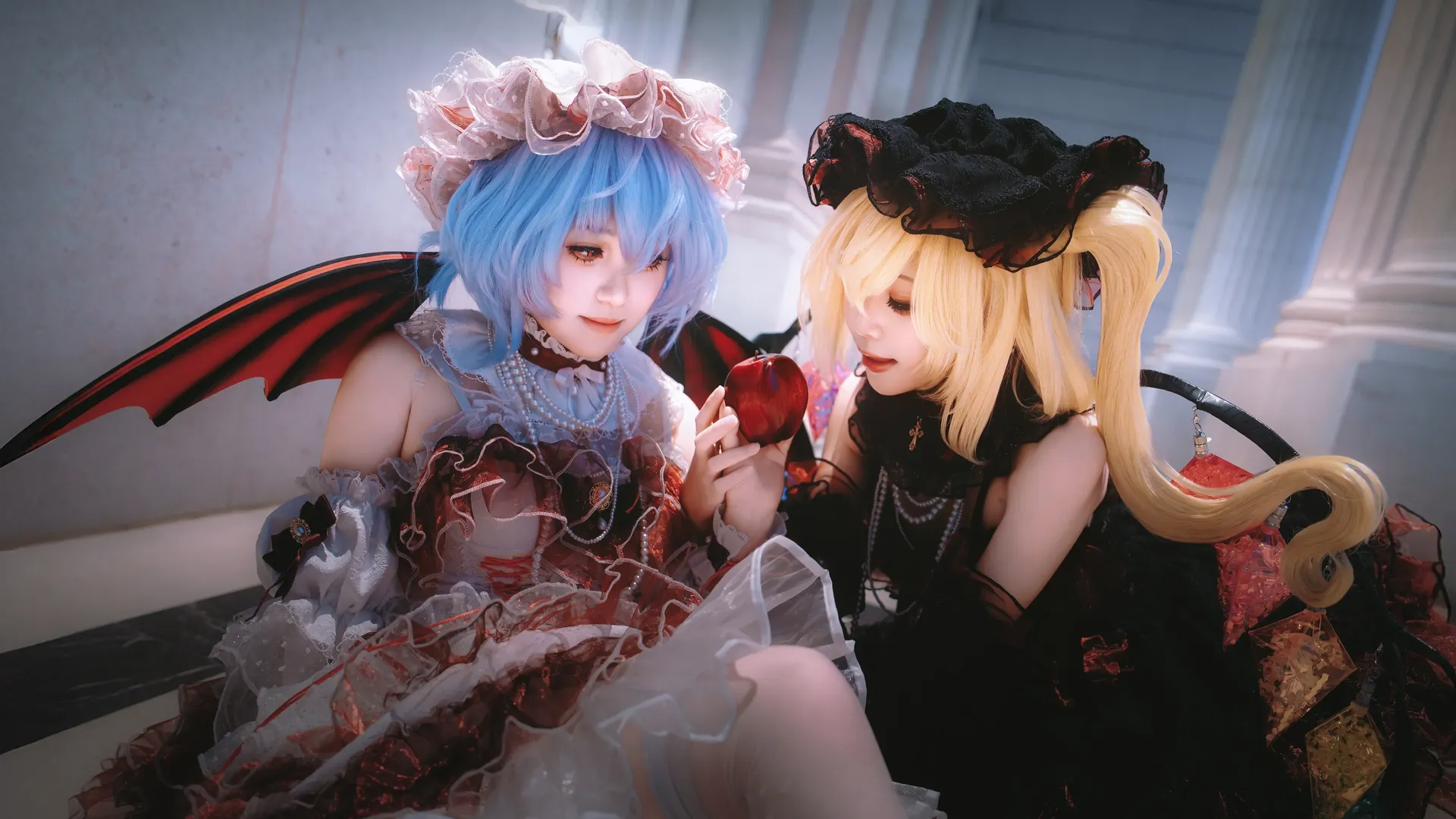 東方Project, レミリア・スカーレットコスプレ, ロリータ・ファッション, フランドール・スカーレットコスプレ, 白タイツ・黒タイツ - 3枚目