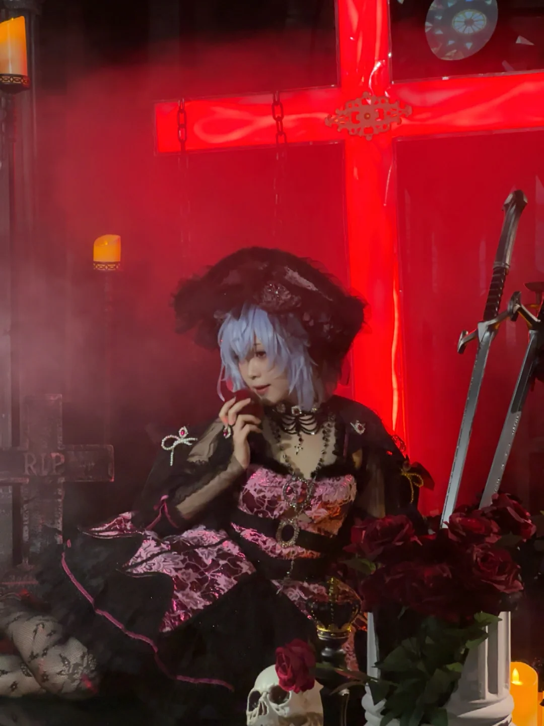 东方project, 蕾米莉亚cos, 哥特风, cosplay摄影, 蕾丝连裤袜 - 第3张