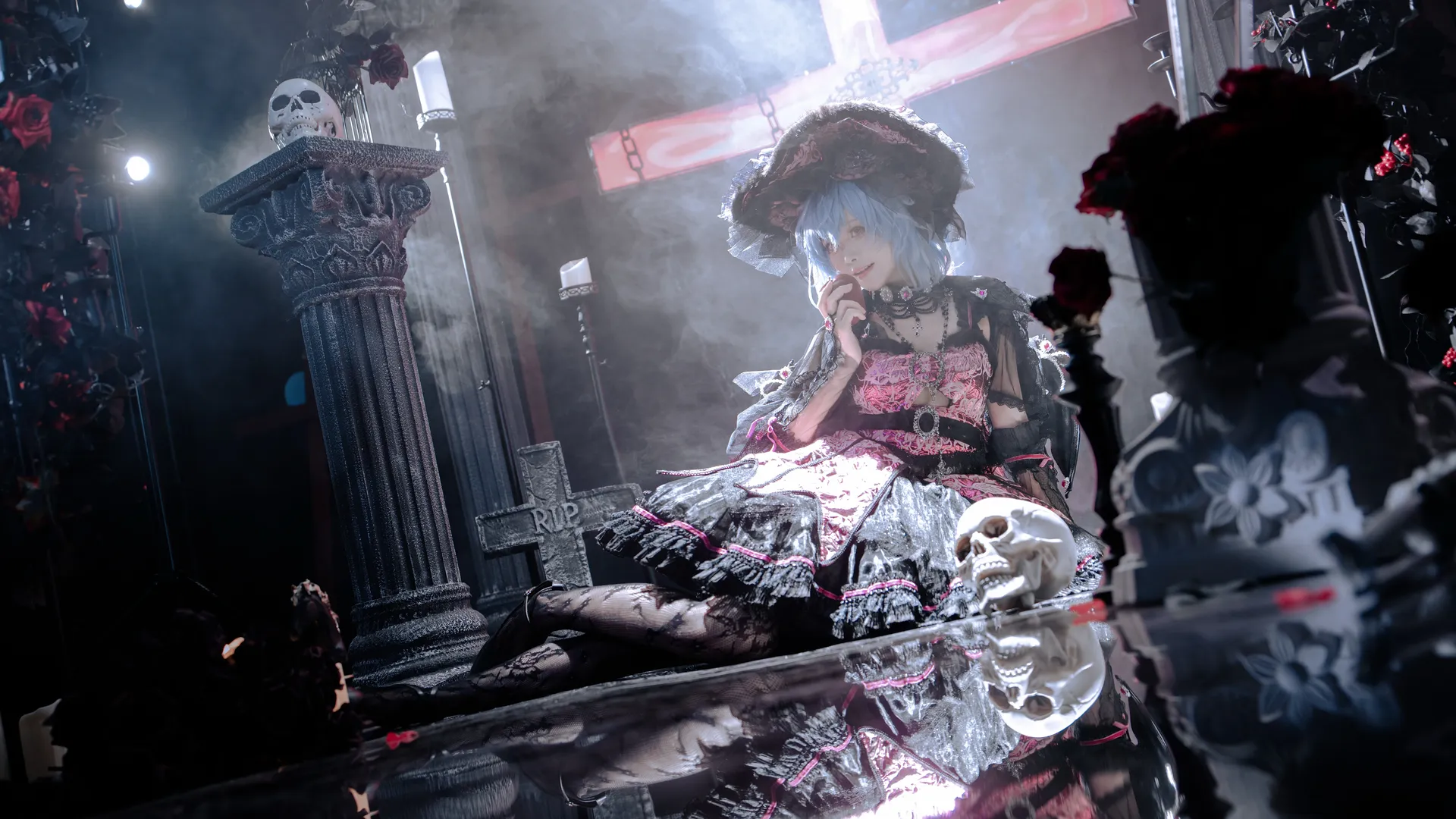 Touhou Project, Remilia cosplay, Atmospheric portrait, Gothic Lolita, Black stockings cosplay - Image 3