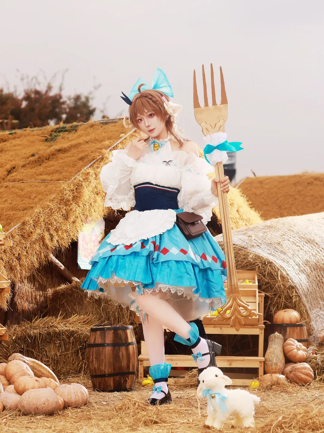 明日方舟, 户外cosplay, 纯烬艾雅法拉cos, 农场风, 野餐主题