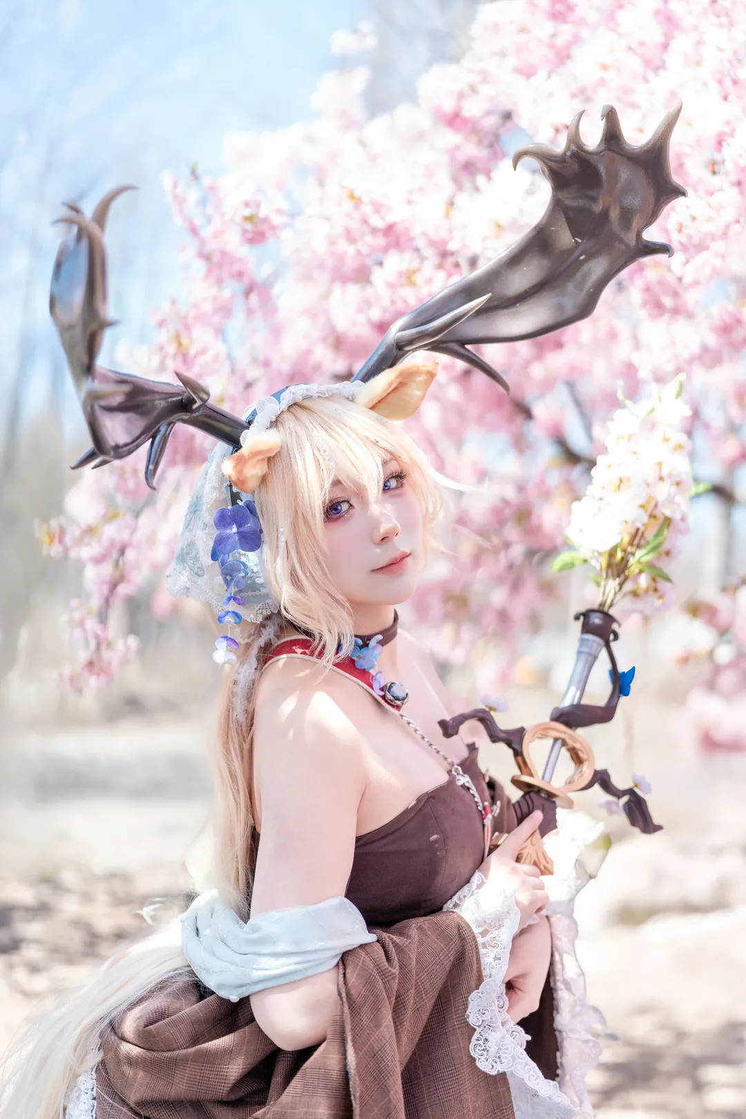 Cosplay摄影, 明日方舟, 薇薇安娜cos, 寄自奥格尼斯科, 辰山樱花 - 第1张