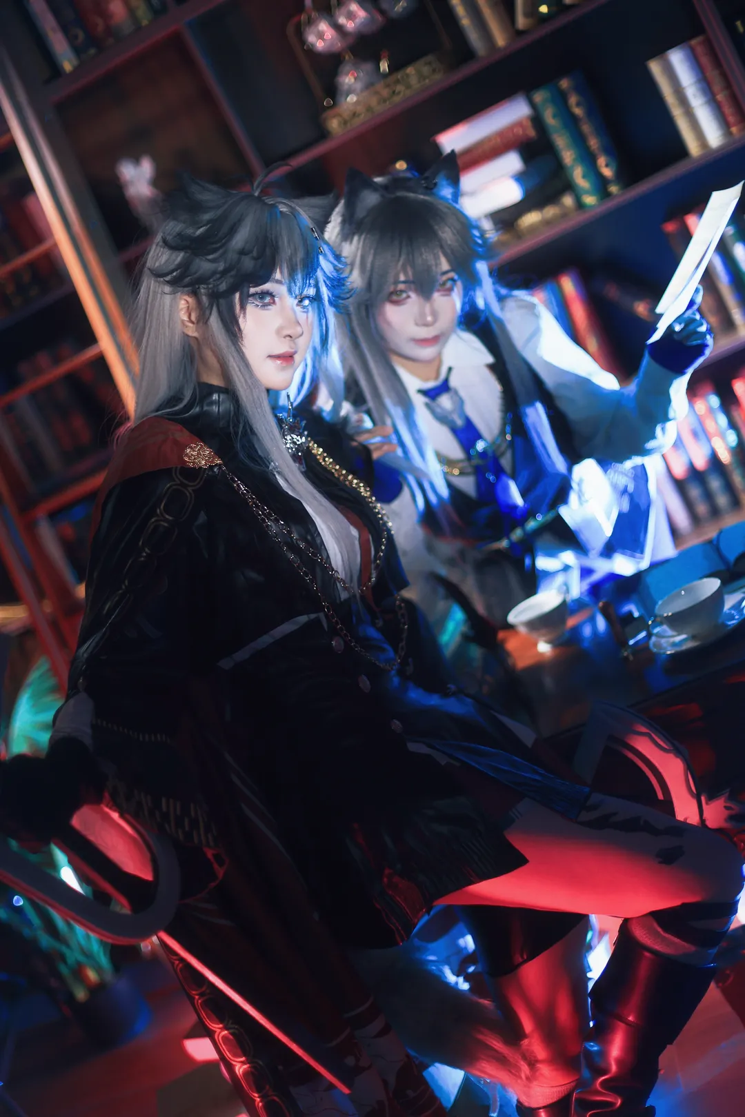明日方舟, 双人cosplay, 荒芜拉普兰德cos, 缄默德克萨斯cos, 兽耳丝袜cos - 第2张