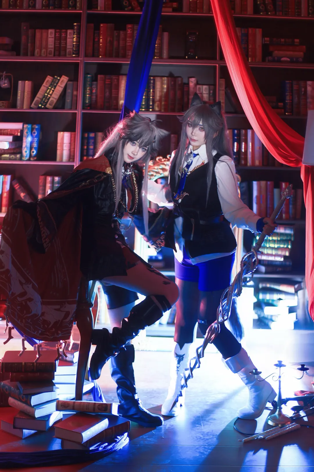 明日方舟, 双人cosplay, 荒芜拉普兰德cos, 缄默德克萨斯cos, 兽耳丝袜cos