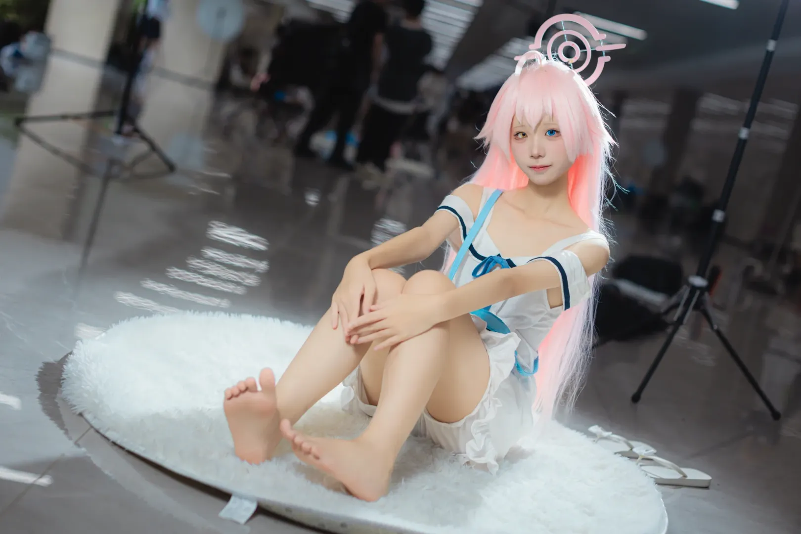 Blue Archive, Convention photo, Convention photos, Pink wig, Hoshino cosplay - Image 2