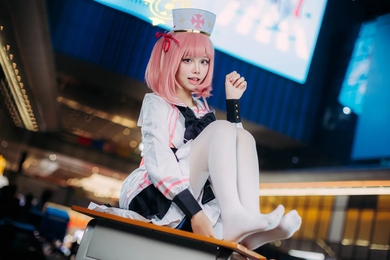 ブルーアーカイブ, イベント写真, 可愛い女の子, 白ストッキング, セリナ コスプレ - 4枚目
