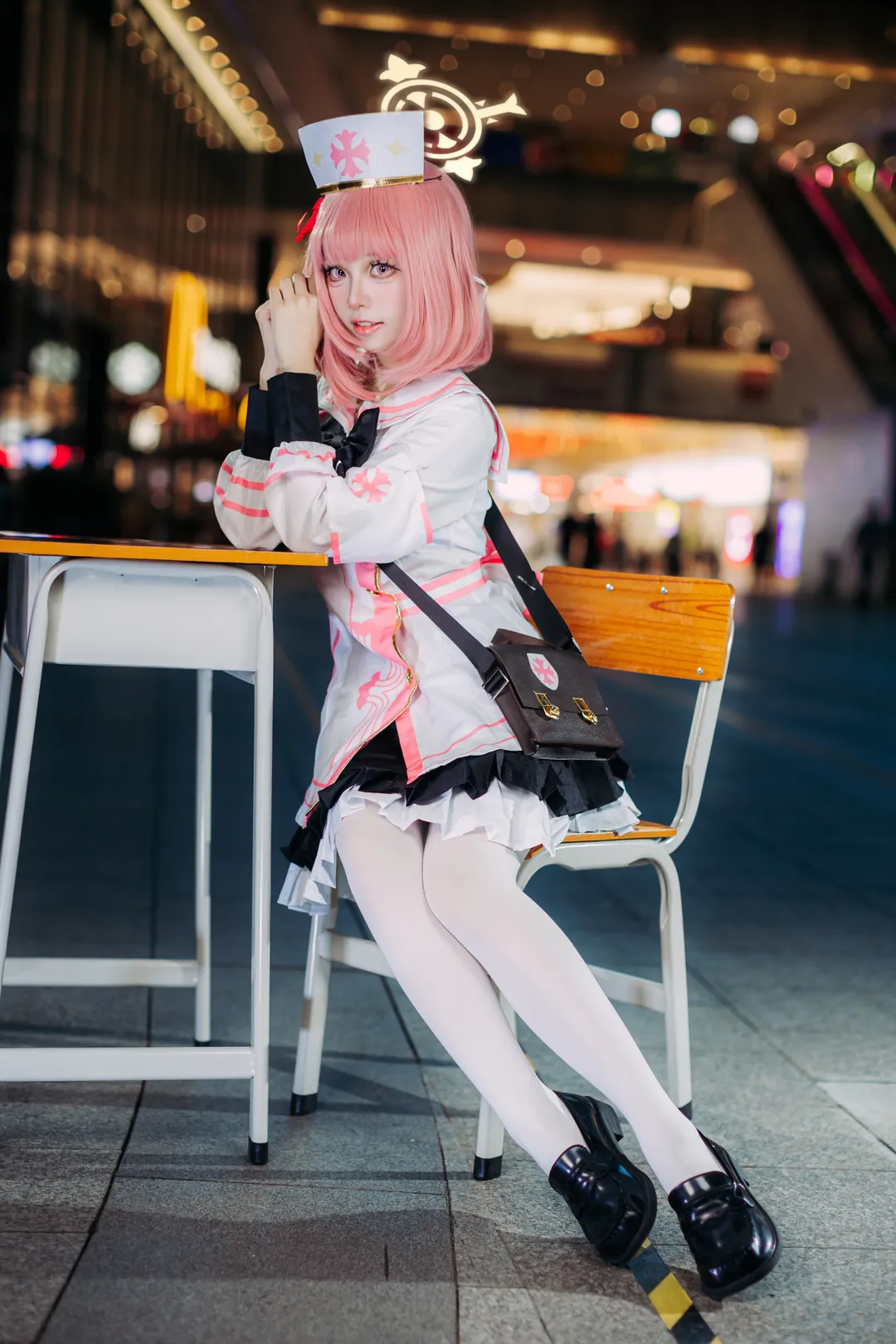 ブルーアーカイブ, イベント写真, 可愛い女の子, 白ストッキング, セリナ コスプレ - 8枚目