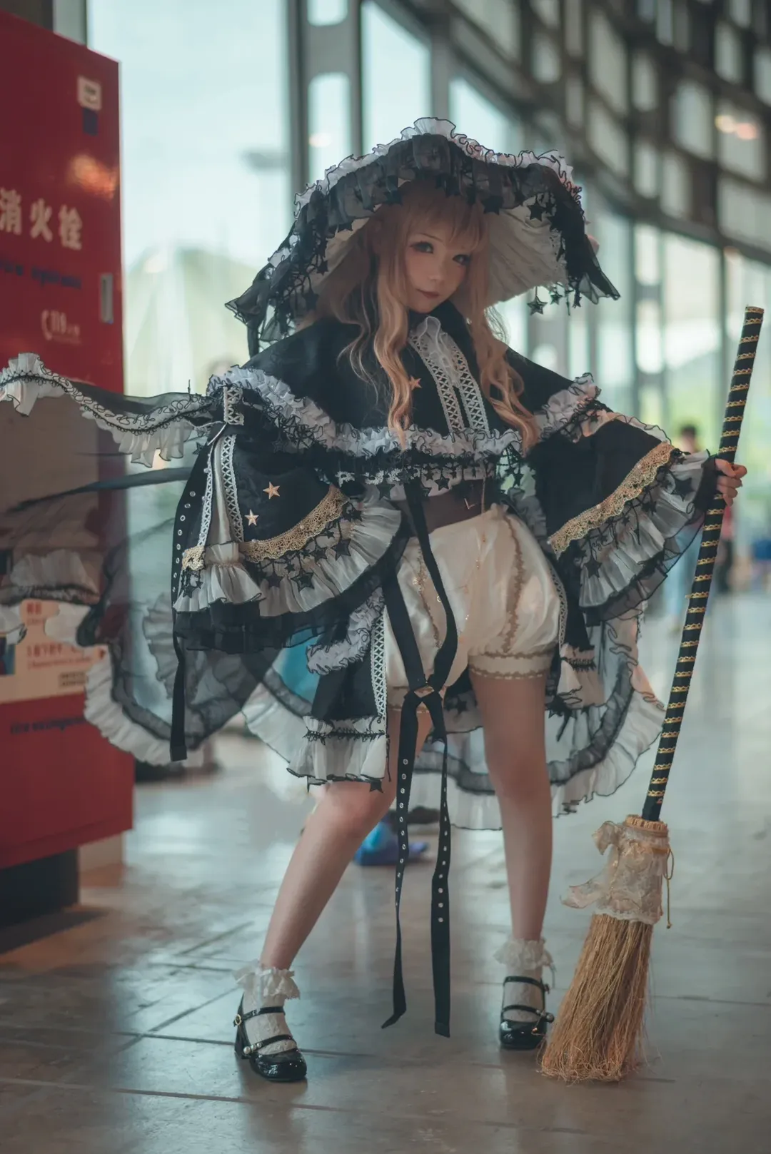 魔理沙cos, 萤火虫漫展, 白丝, 二次元场照, 東方project