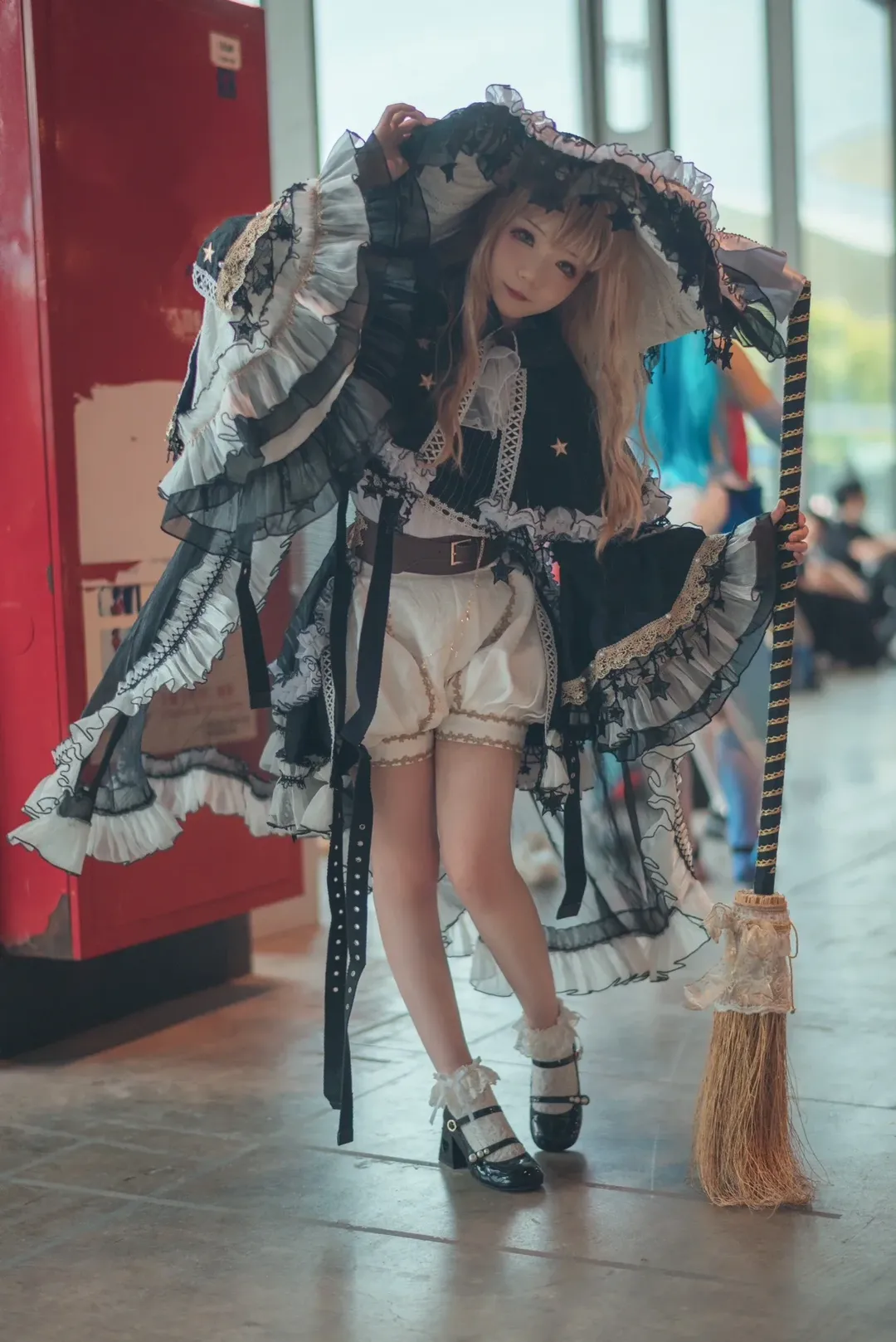 魔理沙コスプレ, ホタルACGエキスポ, 白ストッキング, コスプレイベント写真, 東方Project - 8枚目
