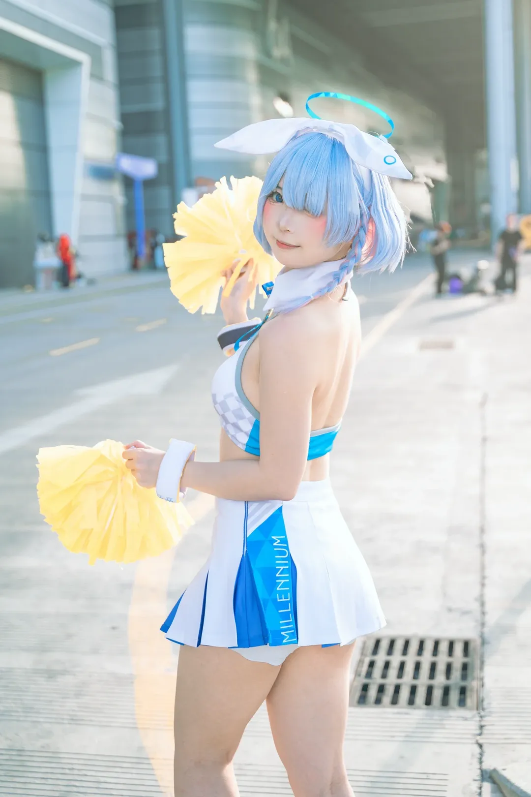 漫展场照, 白丝, 蔚蓝档案cosplay, bilibiliworld, 二周年 - 第5张