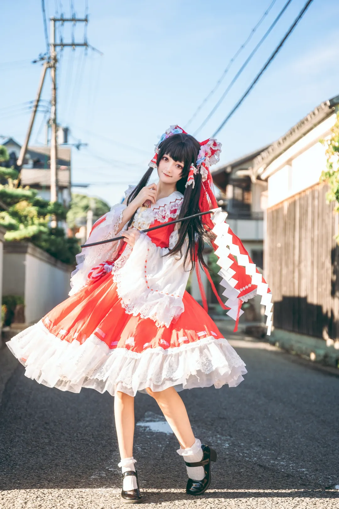 コスプレ, 東方Project, 白ストッキング, 日系ストリートスナップ, 赤と白のドレス - 13枚目