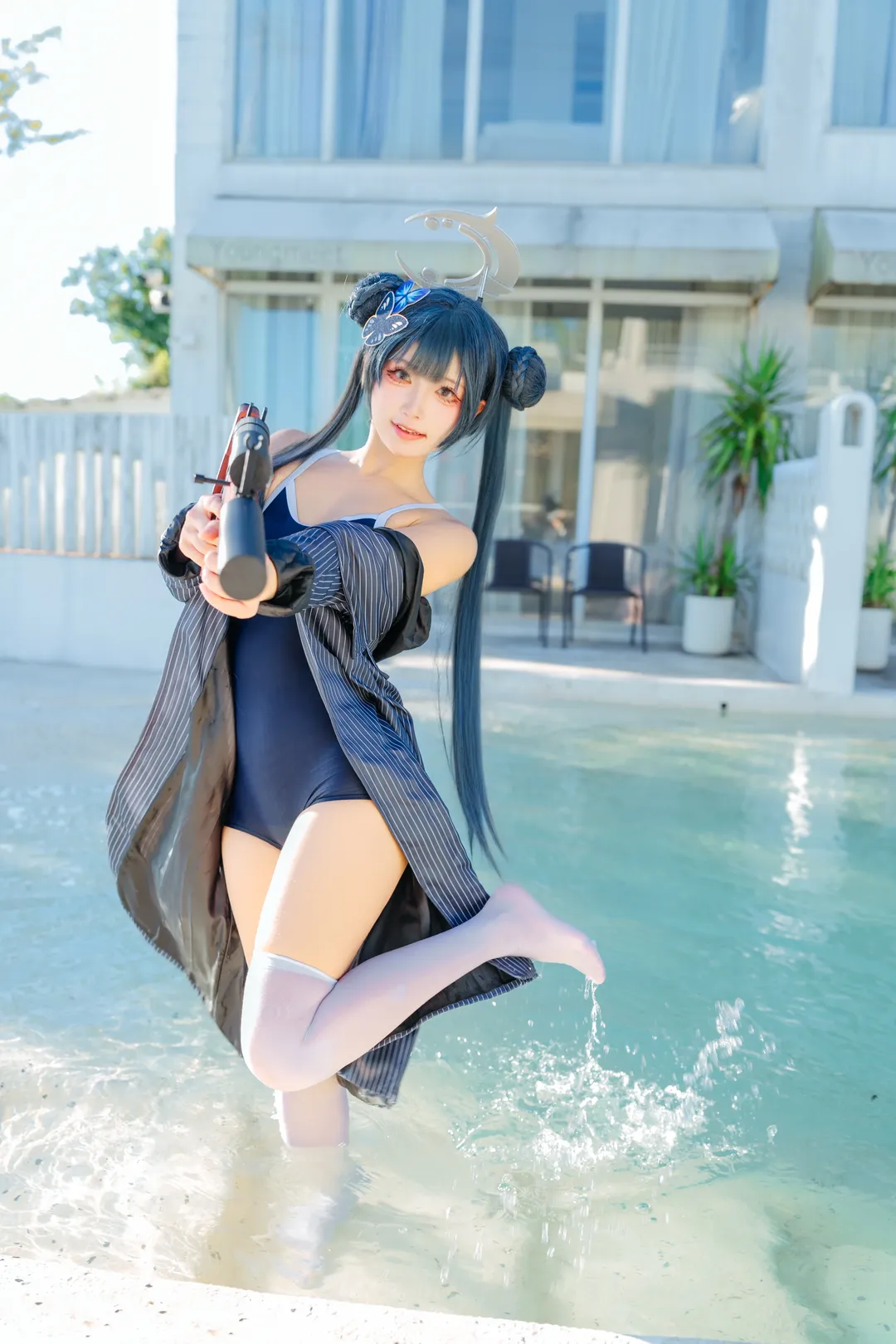 蔚蓝档案, 妃咲cos, cosplay分享, 动漫角色扮演, 夏日泳池写真 - 第1张