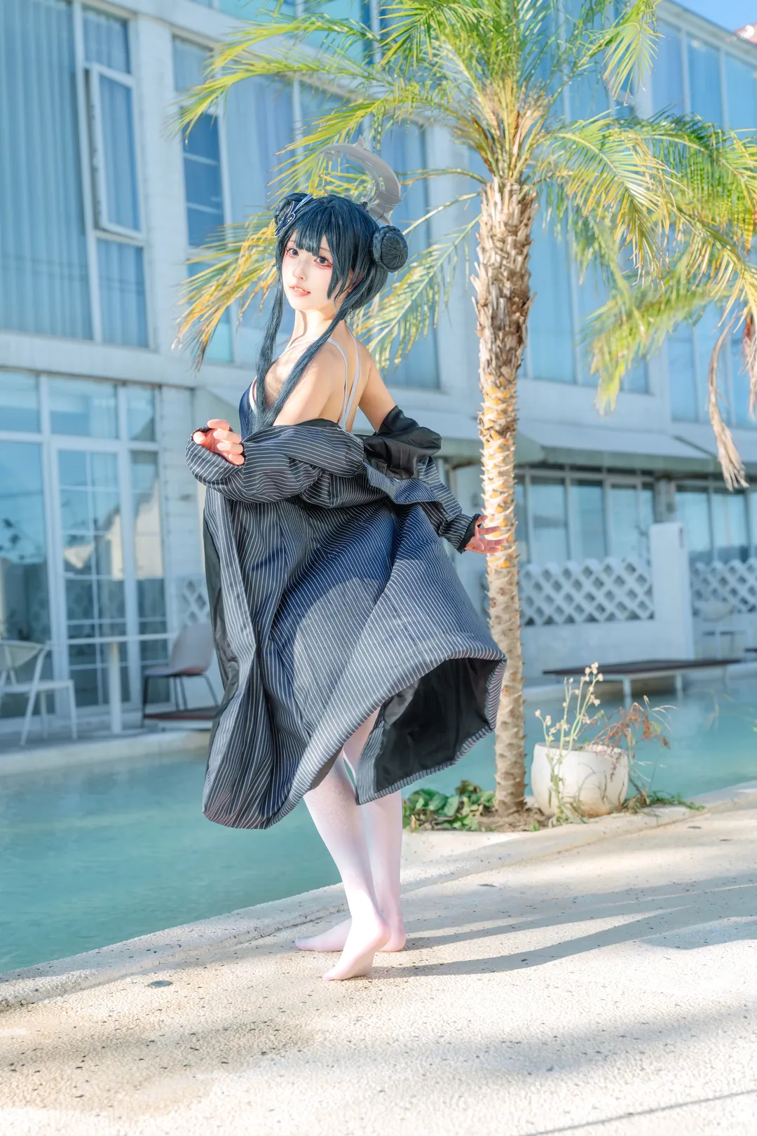 蔚蓝档案, 妃咲cos, cosplay分享, 动漫角色扮演, 夏日泳池写真 - 第2张