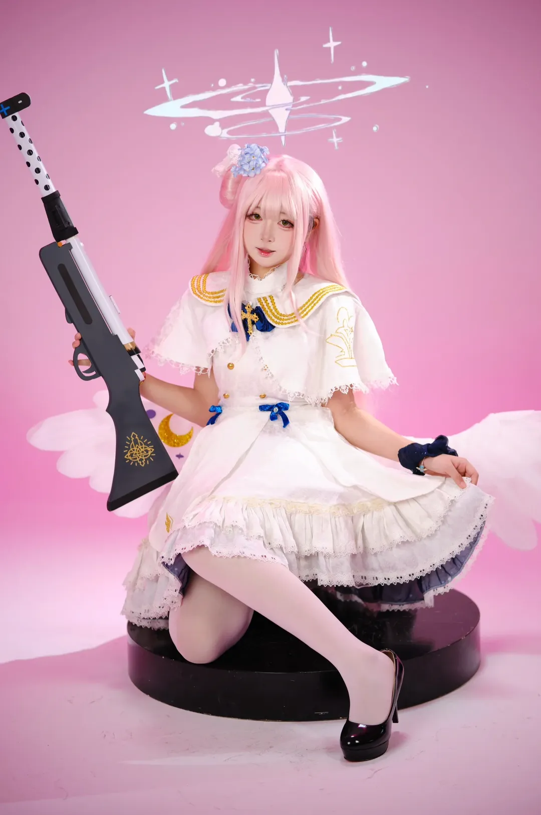 碧蓝档案, 圣园未花cos, 白丝, cosplay摄影, 反差萌cos - 第4张