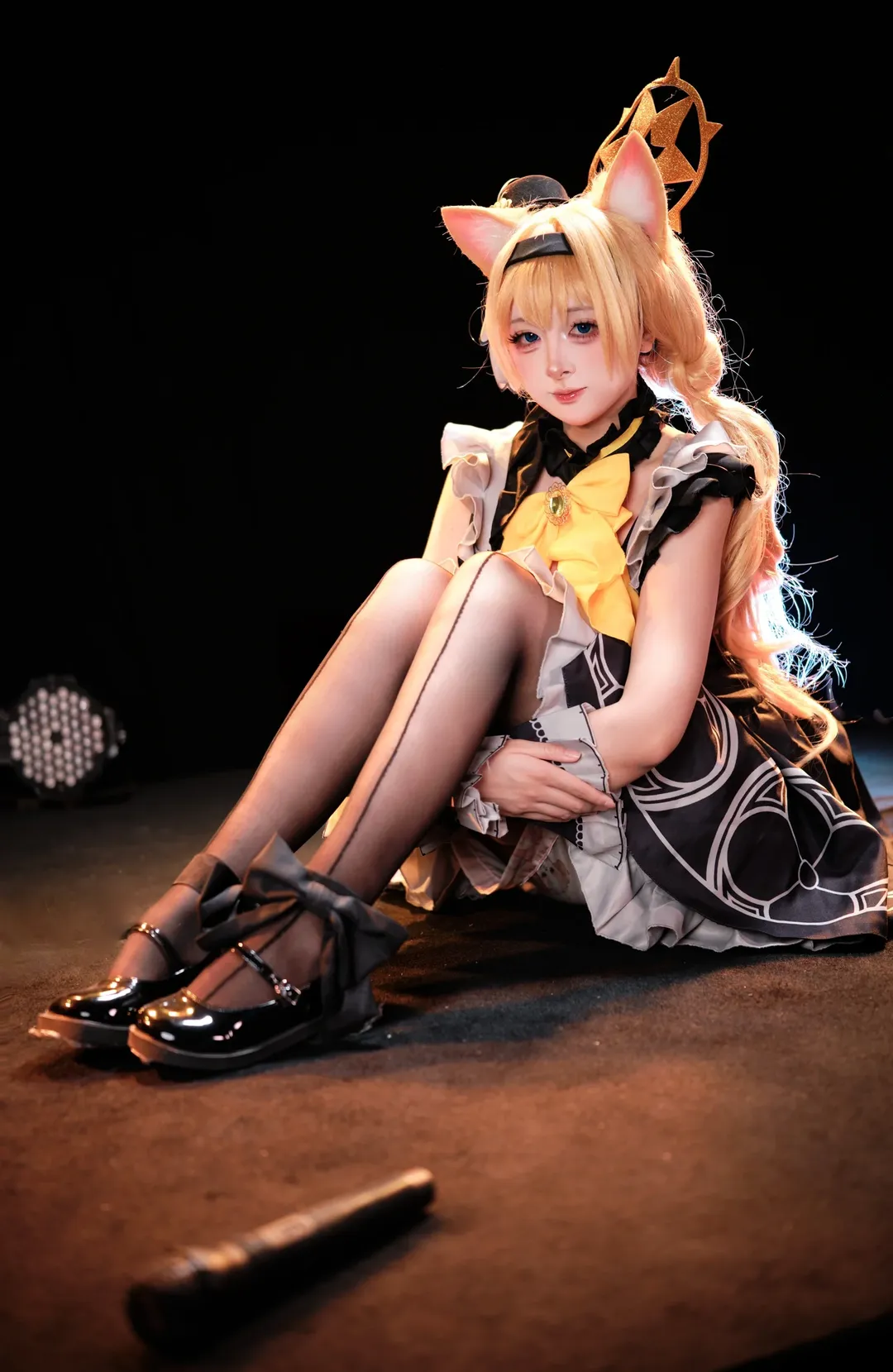 Blue Archive, Stage photography, Black stockings, Iochi Mari cosplay, Idol trainee