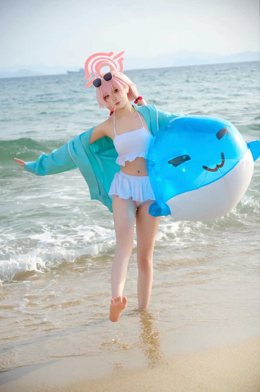 蔚蓝档案, 小鸟游星野cos, 海边写真, 夏日泳装, cosplay分享