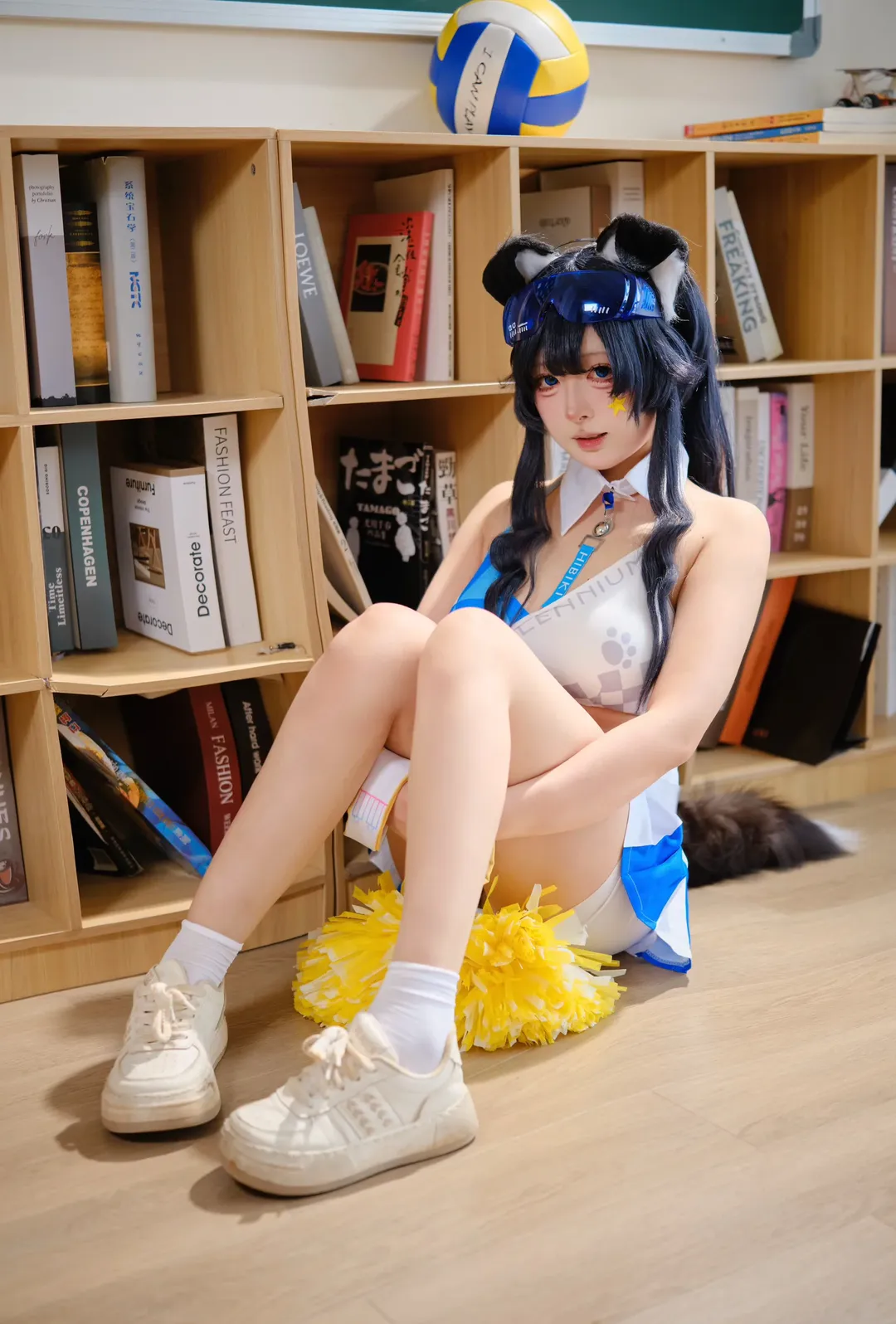 Blue Archive, Kemonomimi girl, Nekozuka Hibiki cosplay, Blue and white outfit, Cheerleader cosplay