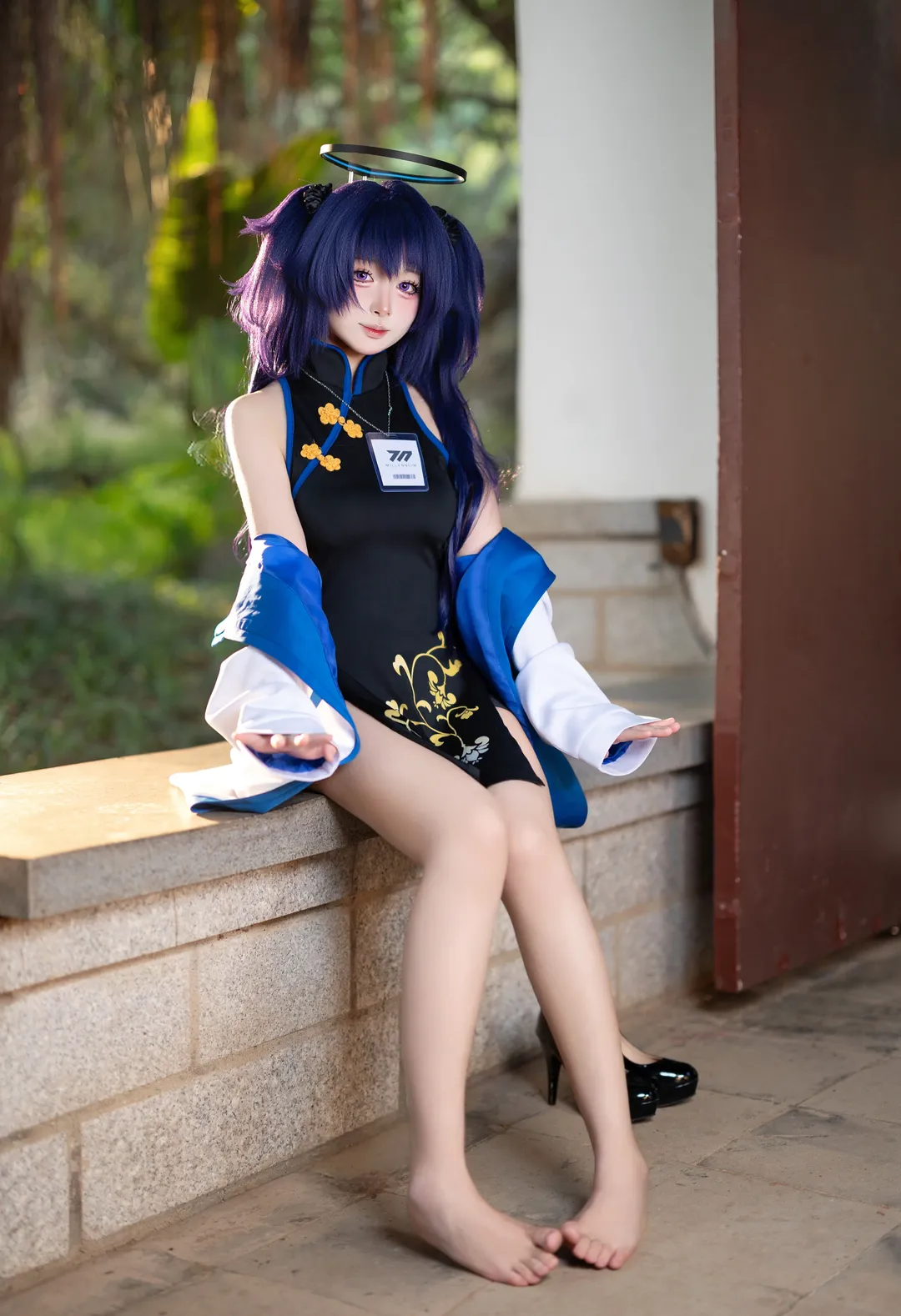 Blue Archive, Hayase Yuuka cosplay, Cosplay photography, Outdoor portrait, Black Cheongsam
