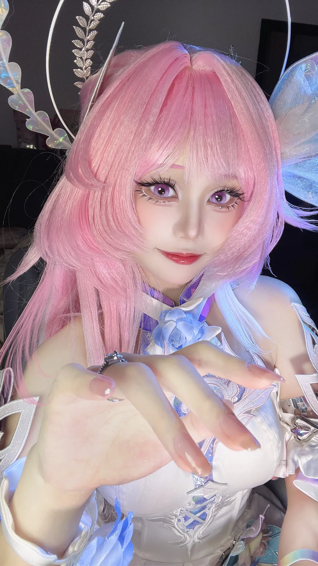 Cyrene Cosplay, Honkai: Star Rail, Anime-style makeup and styling, Pink wig, Cosplay costume
