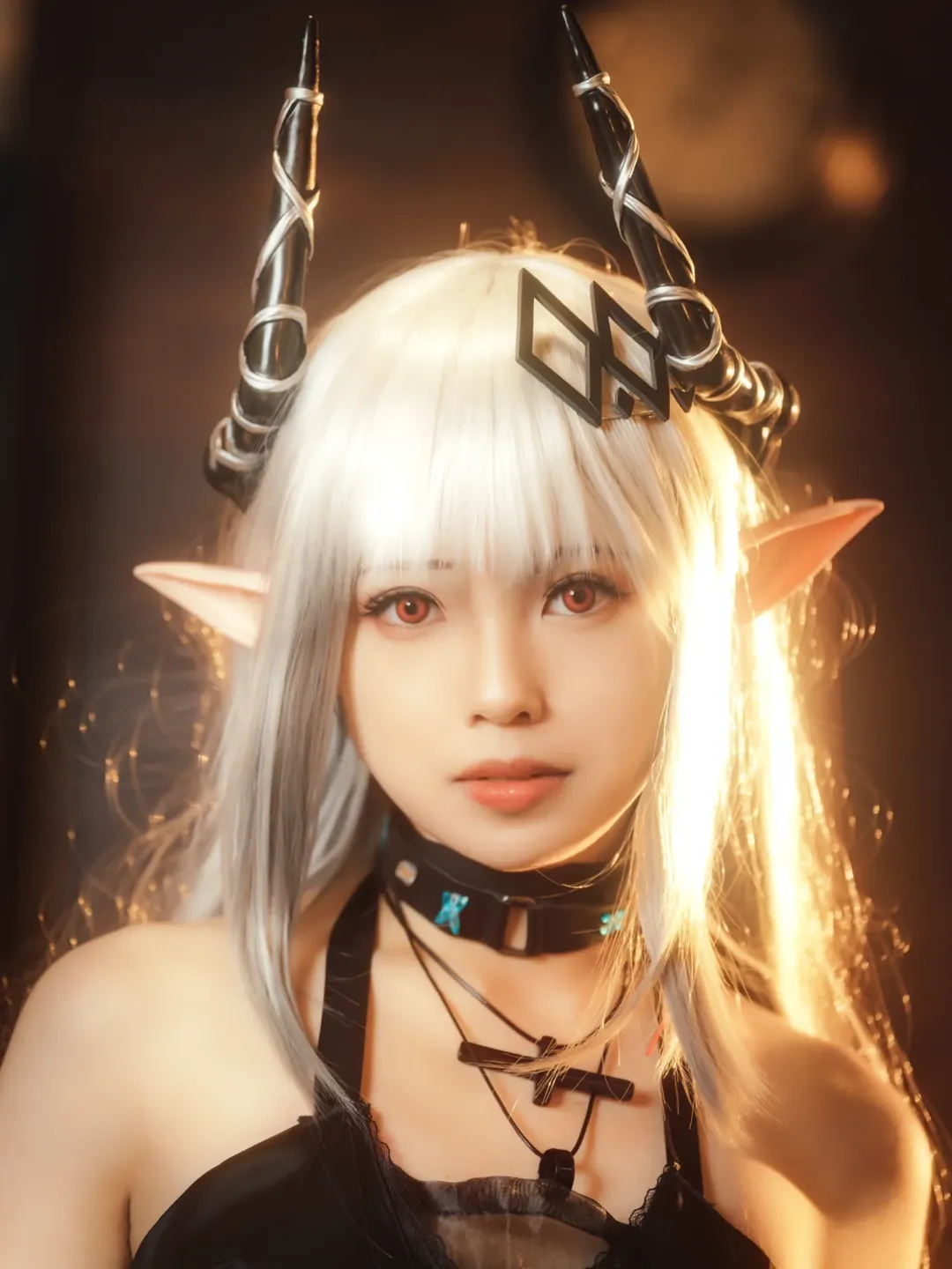 cosplay, 明日方舟, 精灵耳, 酒吧写真, 黑曜石cos - 第1张
