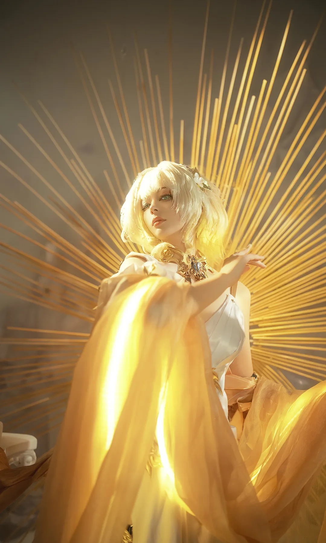 Aglaea Cosplay, Honkai: Star Rail, Lighting atmosphere, Cosplay photography, Chrysos Heirs
