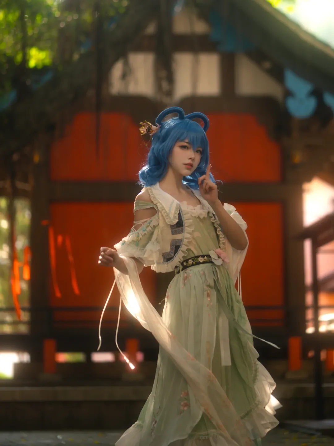 Touhou Project, Traditional style cosplay, Seiga Kaku cosplay, Blue wig, Long skirt with flowing ribbons