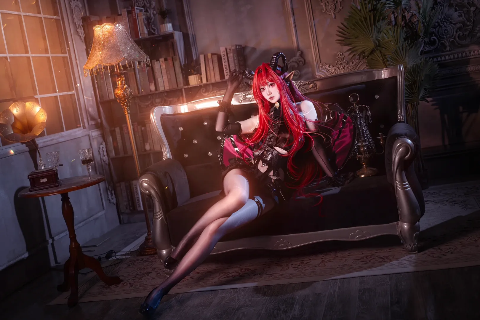 碧蓝航线, 哥特风穿搭, 黑丝, cosplay摄影, 希尔德加德cos - 第4张