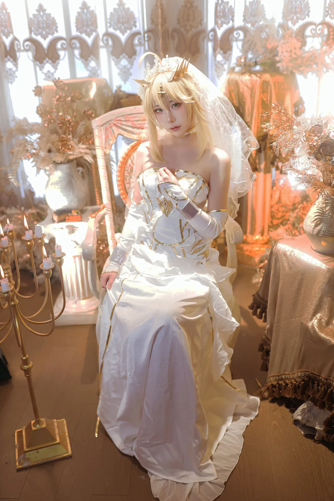 Fate/Grand Order, アルトリア コスプレ, 純白のウェディングドレス, アルトリア・ランサー花嫁, ストッキングとハイヒール - 1枚目