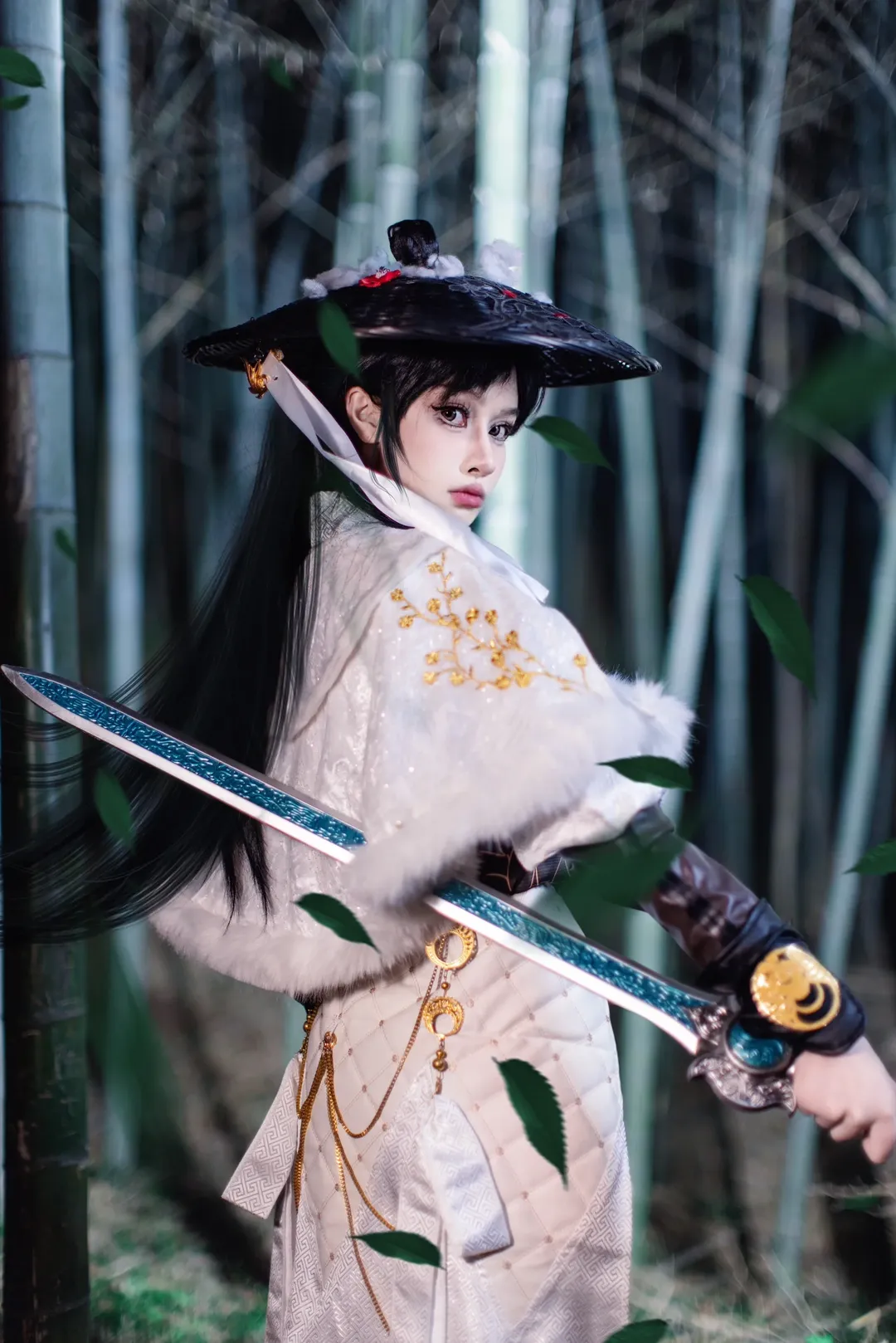 cosplay, Ancient style photography, Justina Gu cosplay, Wuxia style, Winter Blossom - Image 1