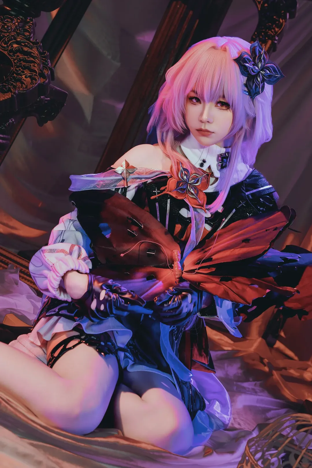 崩坏星穹铁道, 长夜月cos, cosplay摄影, 暗黑哥特风, 蝴蝶道具 - 第1张