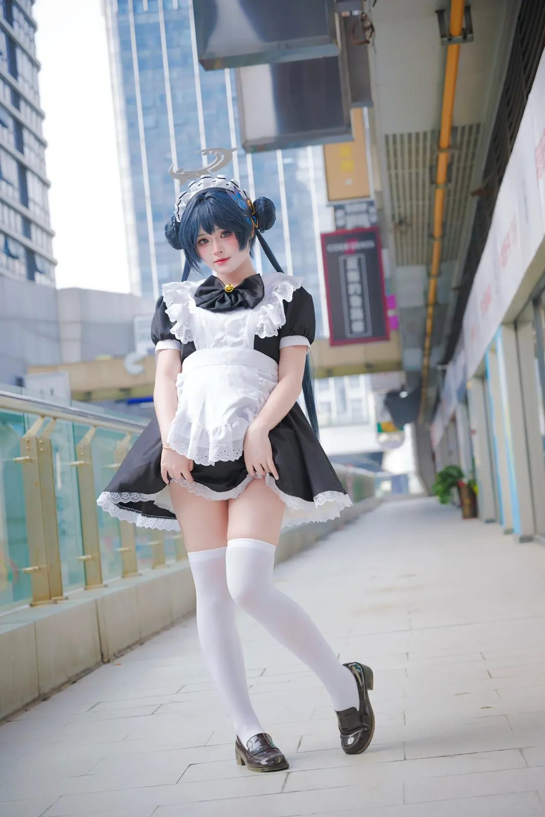 Blue Archive, Misaki cosplay, Maid outfit, Anime cosplay, Outdoor photography