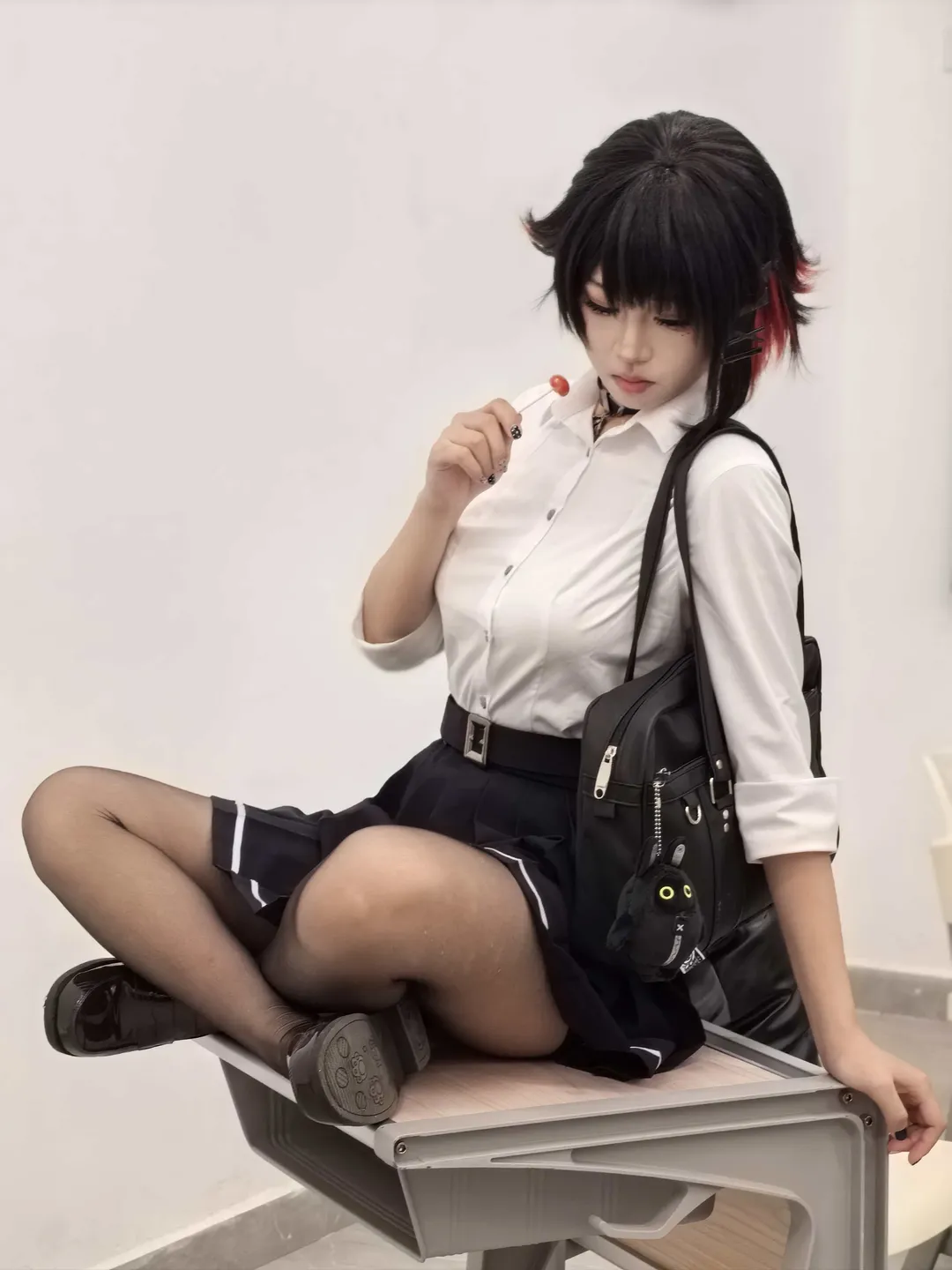 绝区零, cosplay, 艾莲乔cos, 黑丝穿搭, 校服cos - 第2张