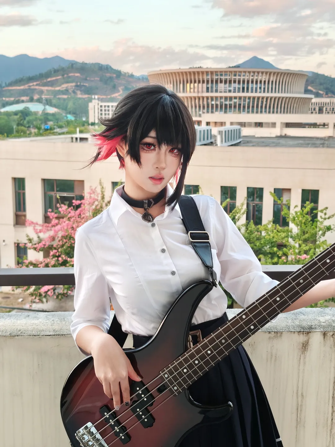 ゼンレスゾーンゼロ, エレン・ジョー コスプレ, コスプレ撮影, 黒タイツ コーデ, ベース少女 - 1枚目