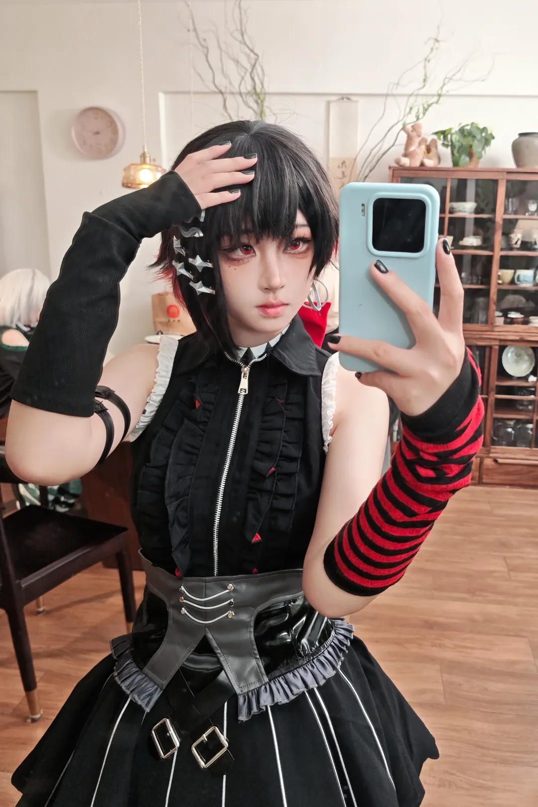 絕區零, 艾蓮喬cos, cosplay穿搭, 紅眼美瞳, 漫展fes