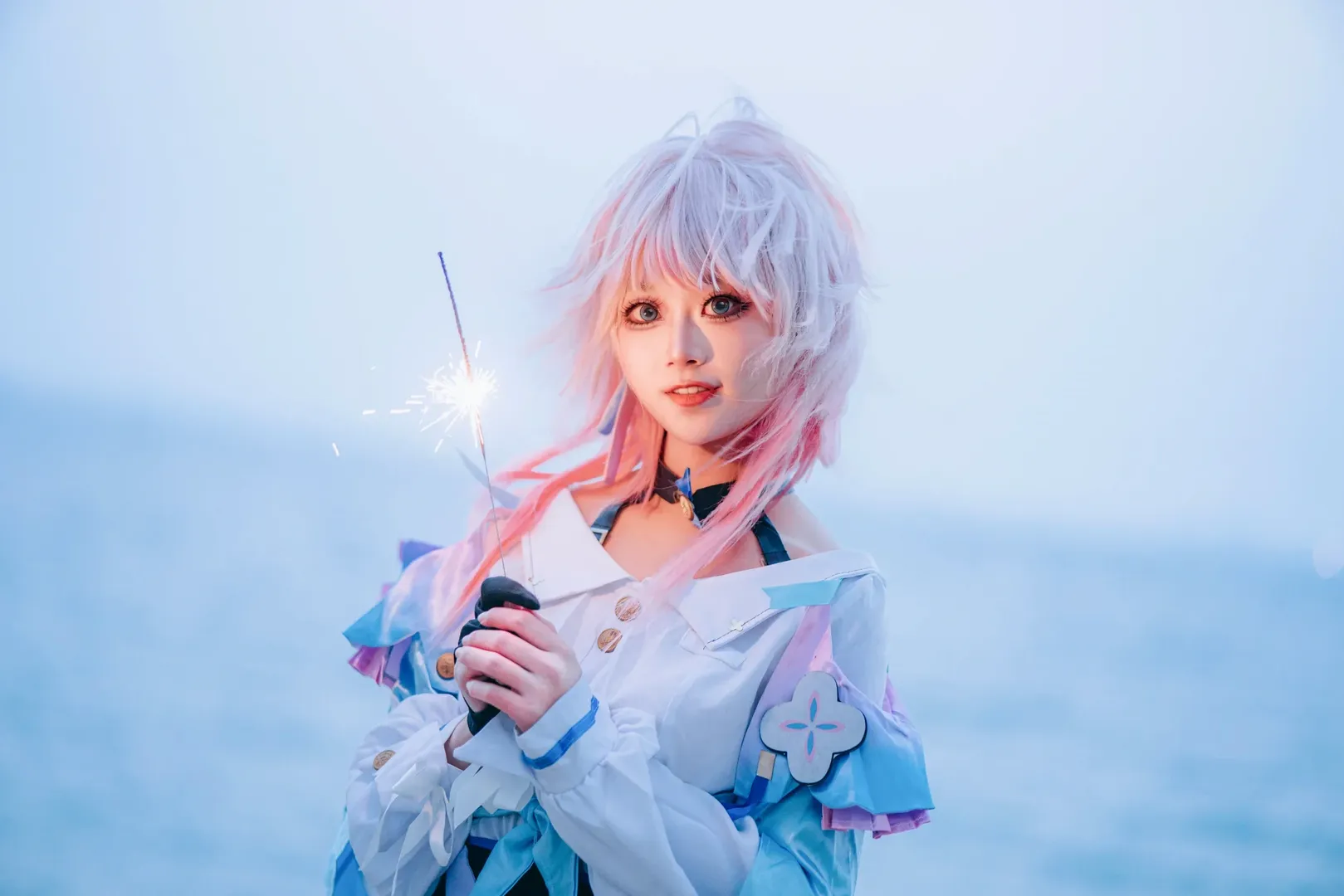 崩坏星穹铁道, 三月七cos, Cosplay摄影, 蓝调时刻, 仙女棒 - 第4张