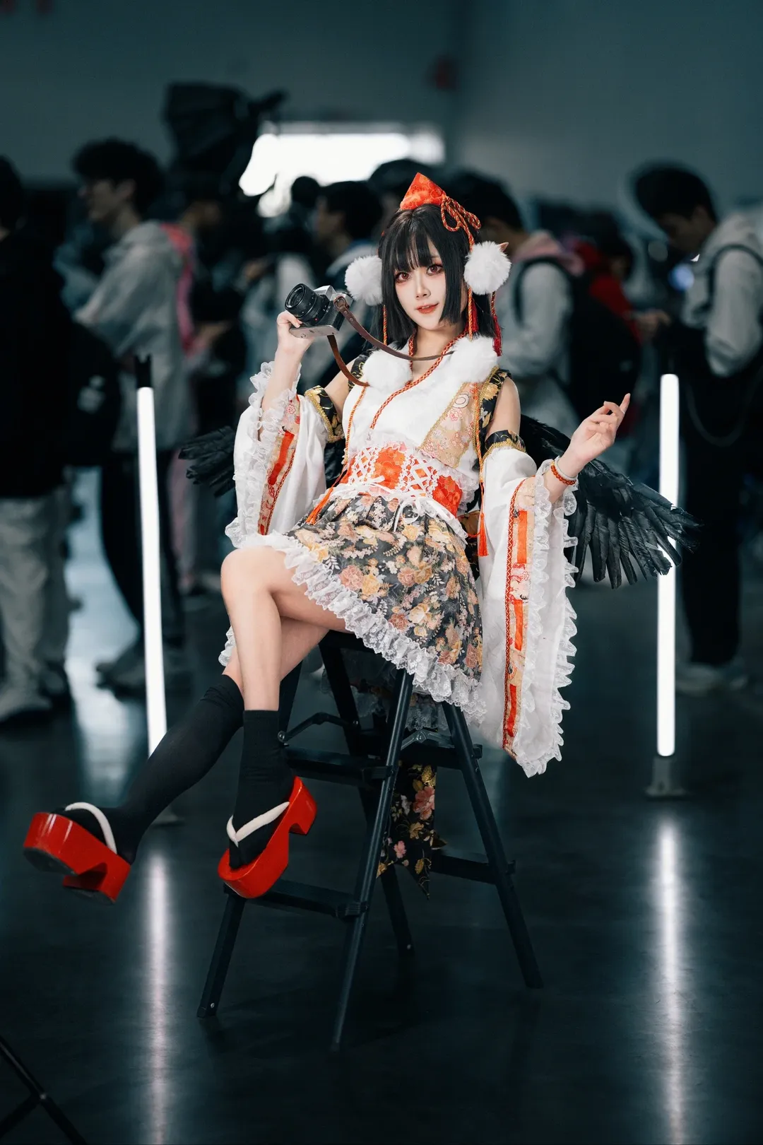 Touhou Project, Convention photos, Shameimaru Aya cosplay, Black stockings, Cosplay photography