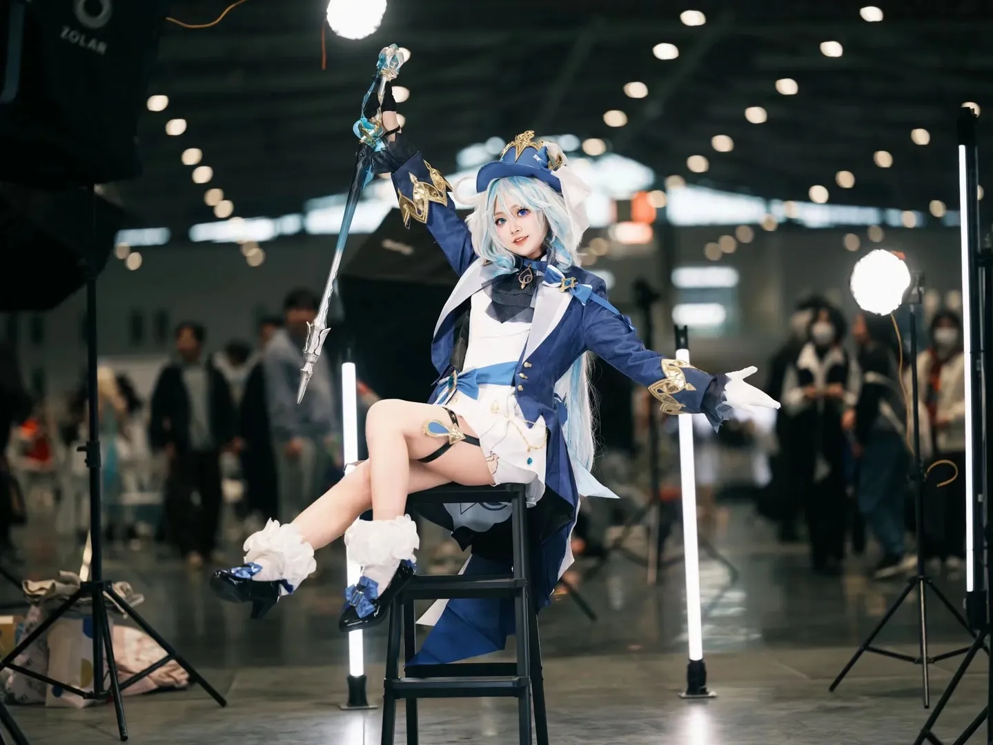 原神, フリーナ コスプレ, コスプレポーズ参考, アニメイベントの撮影ポーズ, 杖小道具撮影 - 12枚目
