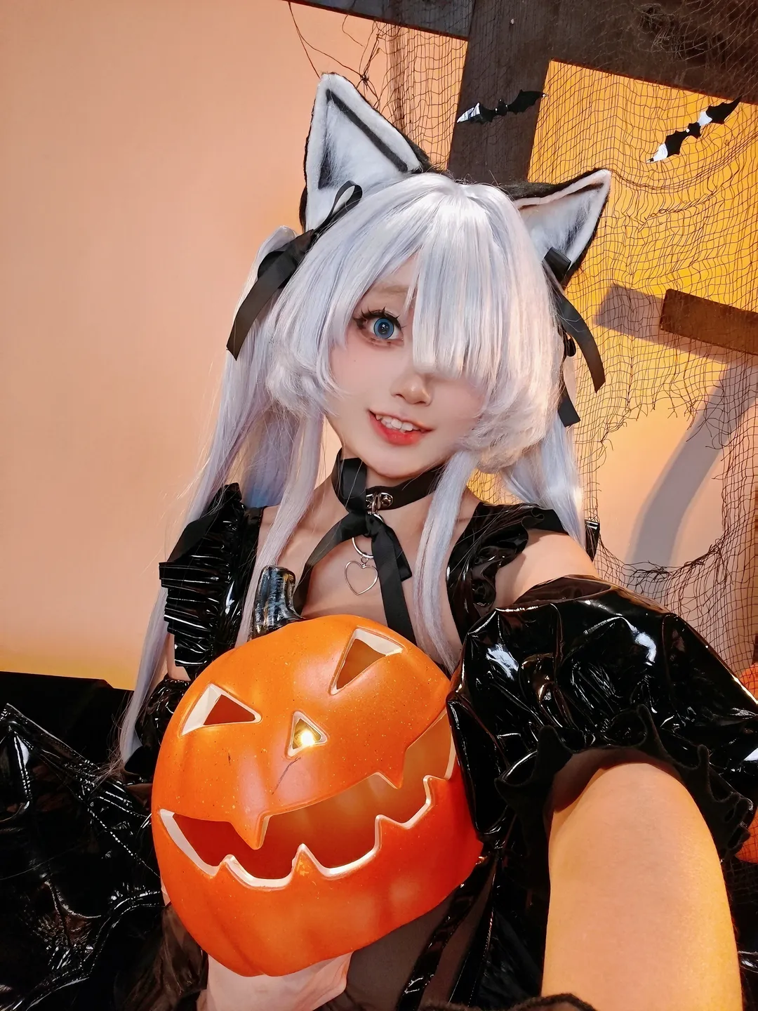 碧蓝航线, 雅努斯cos, 黑丝穿搭, 万圣节cosplay, 漆皮风穿搭 - 第1张