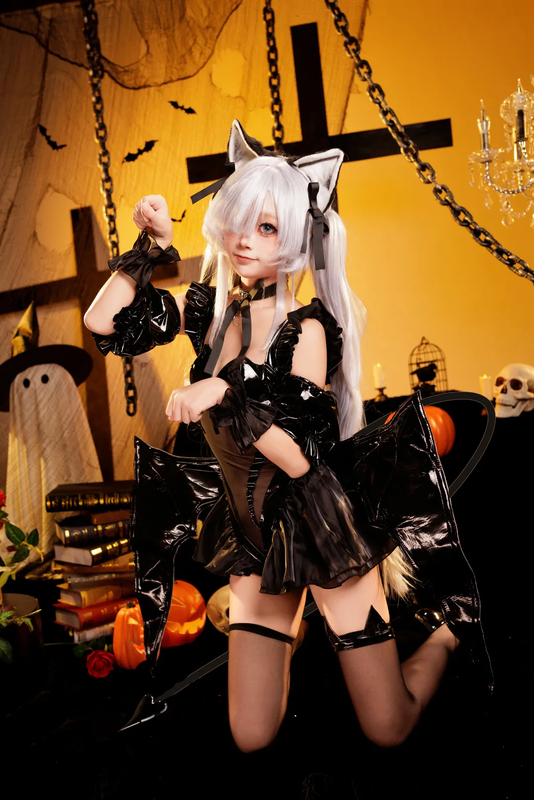 碧蓝航线, 雅努斯cos, 黑丝穿搭, 漆皮穿搭, 万圣节cosplay - 第1张