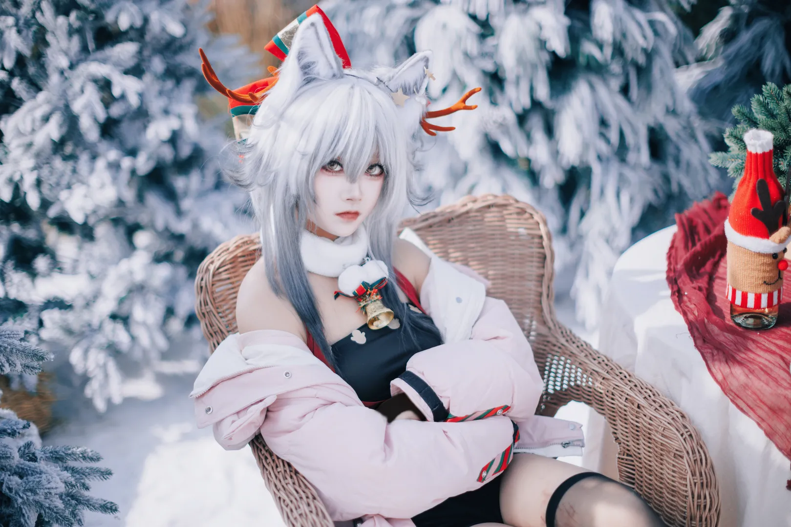 二次元cosplay, 明日方舟, 黑丝, 黑cos, 冬日雪景 - 第3张
