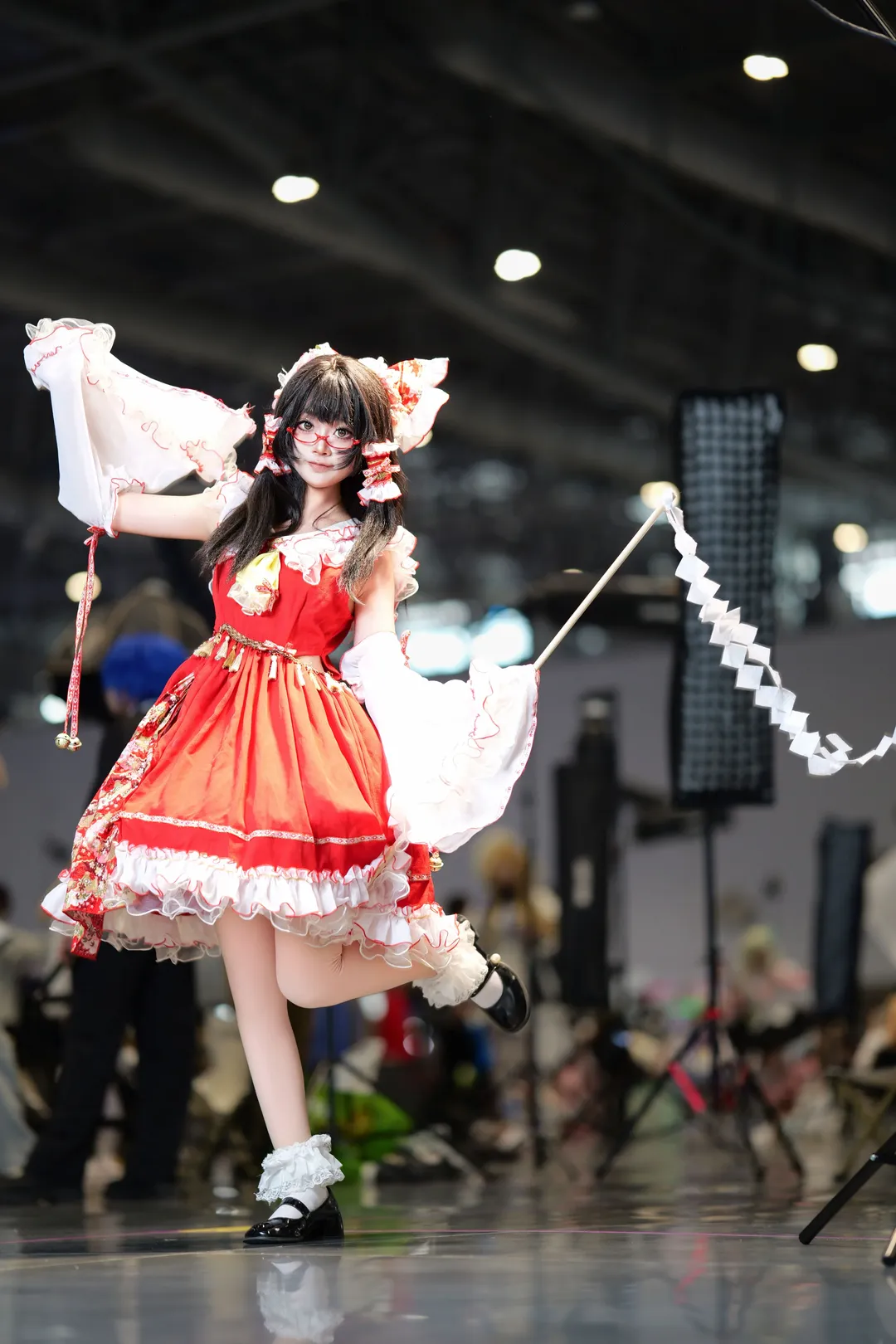 博麗靈夢cos, 東方project, 漫展返圖, 漫展cos, 紅色裙裝 - 第1張