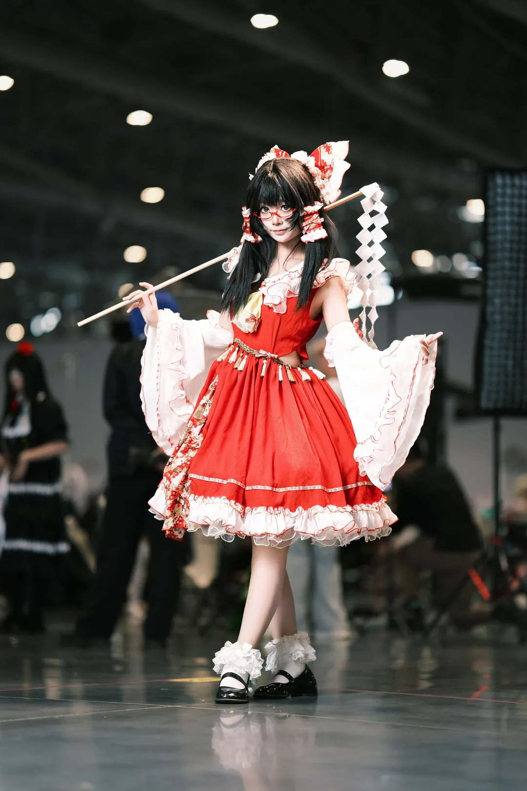 博麗靈夢cos, 東方project, 漫展返圖, 漫展cos, 紅色裙裝 - 第3張