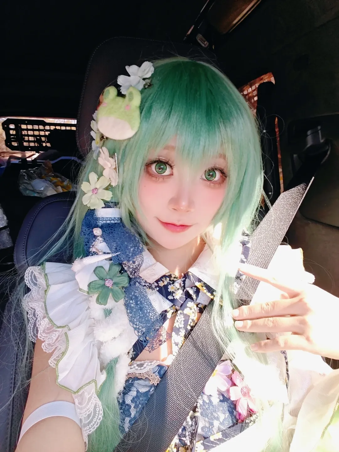 cosplay, 东方project, 东风谷早苗cos, 绿发假发, 车内自拍