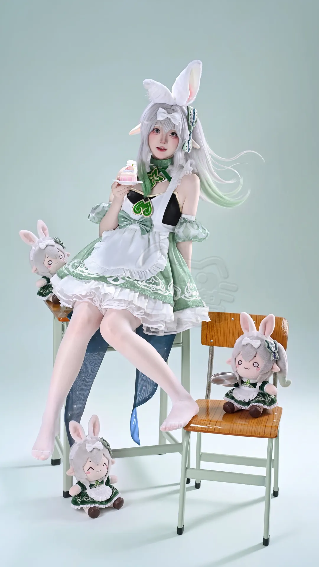原神, 纳西妲cos, 女仆装, cosplay穿搭, 白丝美腿 - 第1张