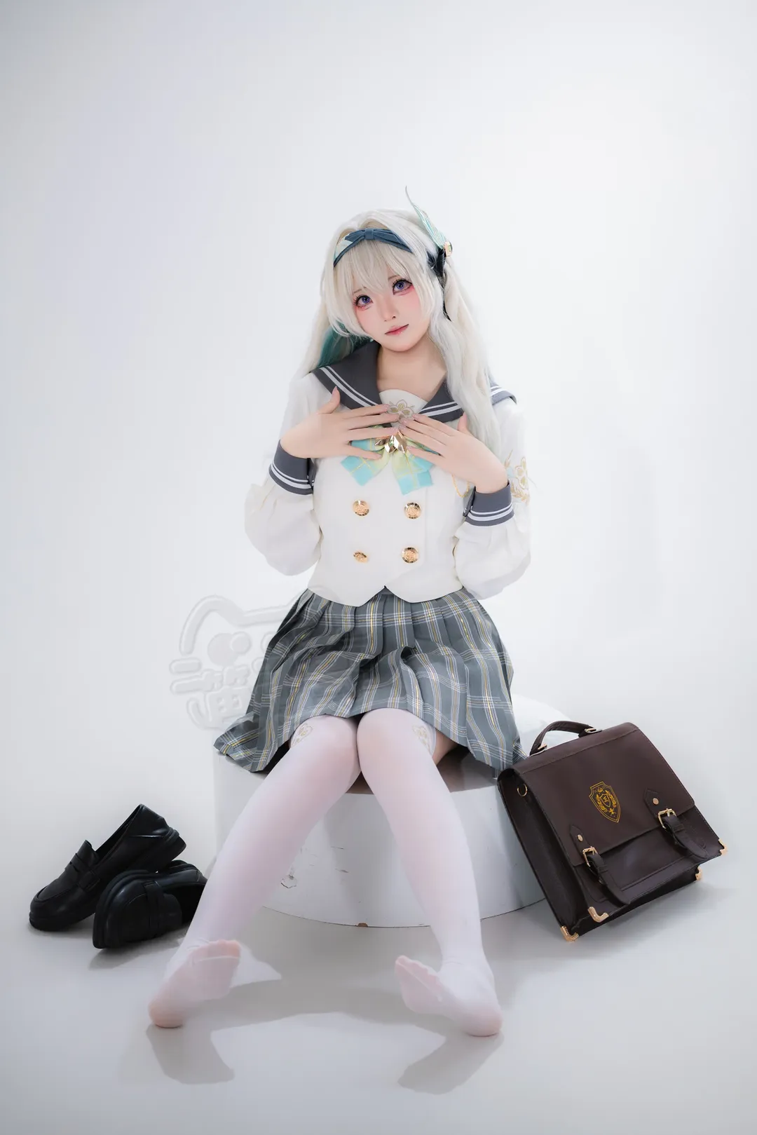 Anime girl, Honkai: Star Rail, Firefly cosplay, Cosplay photography, White tights cosplay