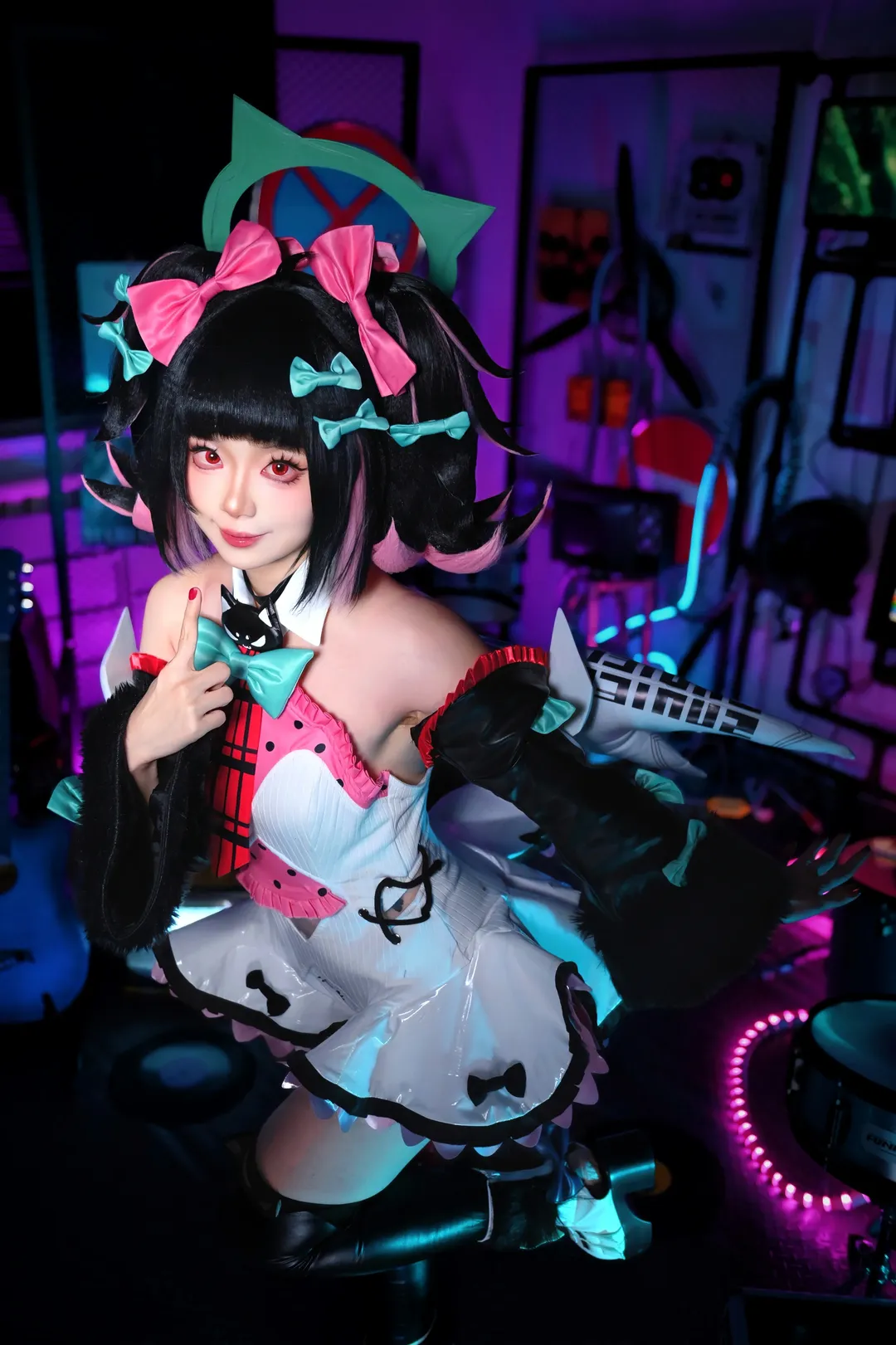 Zenless Zone Zero, Cosplay photography, Angels of Delusion, Anime-style fashion, Nangong Yu cosplay - Image 3