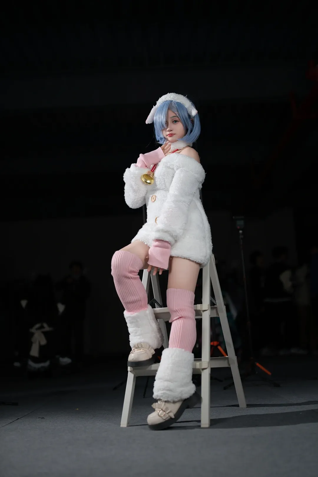 动作参考, cosplay场照, 雷姆cos, re0从零开始的异世界生活, 过膝袜搭配 - 第3张